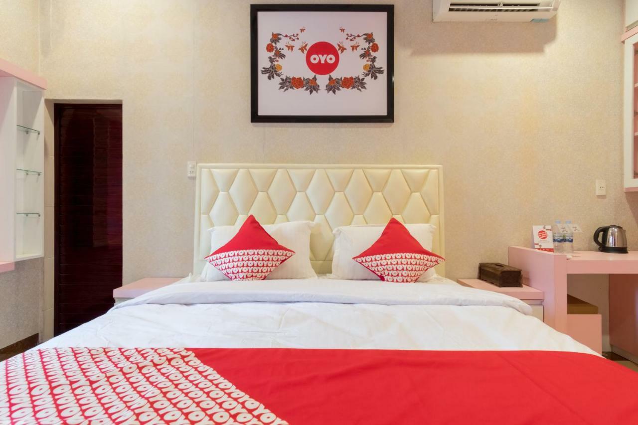 Oyo 619 Naufal Guest House Syariah Medan Exteriér fotografie